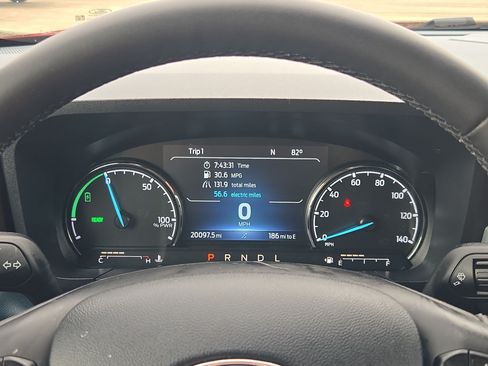 Used 2024 Ford Maverick Lariat FWD image 21