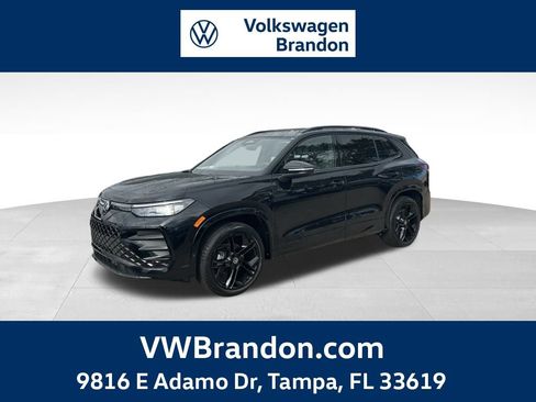 New 2026 Volkswagen Tiguan SE R-Line FWD image 1