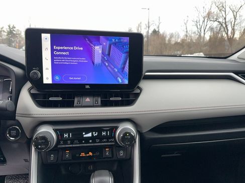 Used 2025 Toyota RAV4 XLE Premium image 11