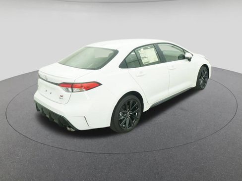 New 2026 Toyota Corolla SE image 9