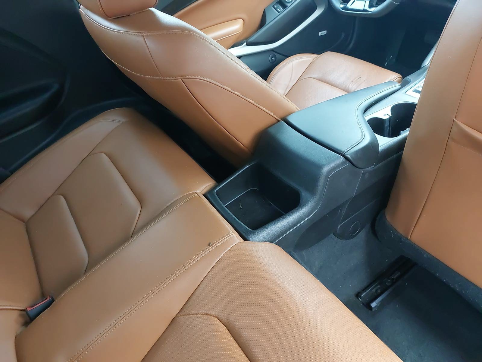 Used 2018 Chevrolet Camaro LT w/ RS Package RWD image 11
