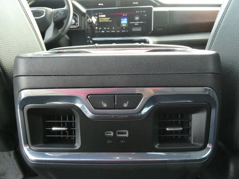 Certified 2025 GMC Sierra 1500 Denali RWD image 23