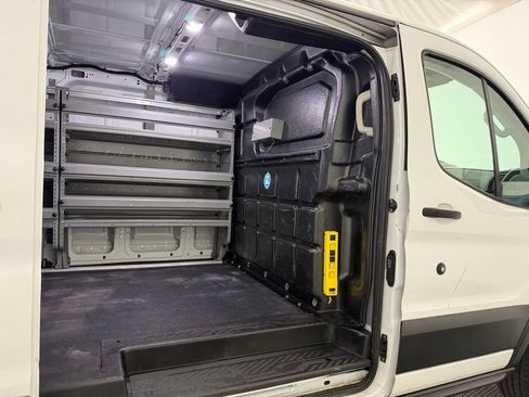 Used 2019 Ford Transit 250 130 Low Roof RWD image 32