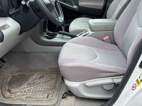Used 2007 Toyota RAV4 2WD image 9