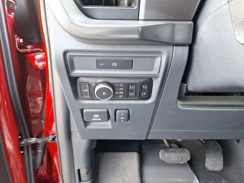 New 2025 Ford F150 Platinum w/ FX4 Off-Road Package image 6