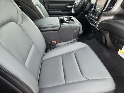 New 2026 RAM 1500 Tradesman AWD/4WD image 12