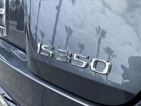 Used 2023 Lexus IS 350 F Sport RWD image 9
