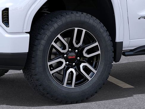 New 2026 GMC Sierra 1500 AT4 w/ Technology Package AWD/4WD image 9