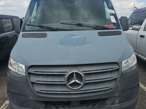 Used 2019 Mercedes-Benz Sprinter 144 Cargo image 7