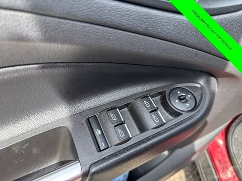 Used 2019 Ford Escape SEL AWD/4WD image 27