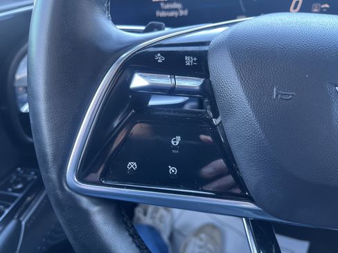 Used 2024 Cadillac Lyriq Luxury image 20