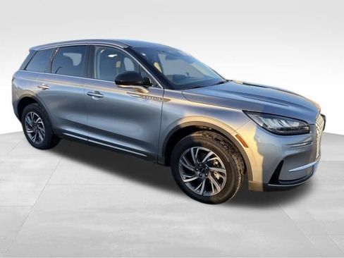 Used 2024 Lincoln Corsair AWD image 11