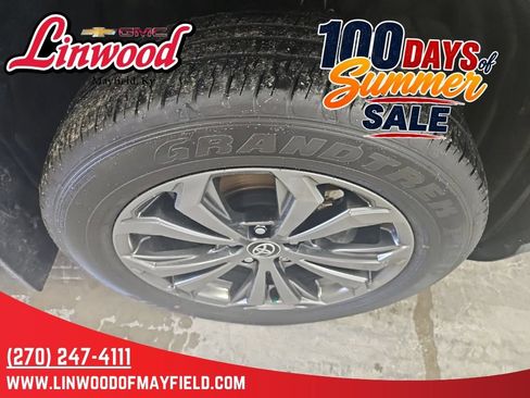 Used 2025 Toyota RAV4 XLE Premium w/ Weather Package AWD/4WD image 9