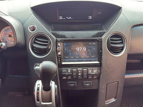 Used 2010 Honda Pilot EX-L image 18