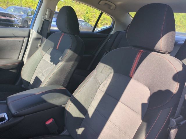 Used 2025 Nissan Sentra SR w/ Midnight Edition FWD image 13