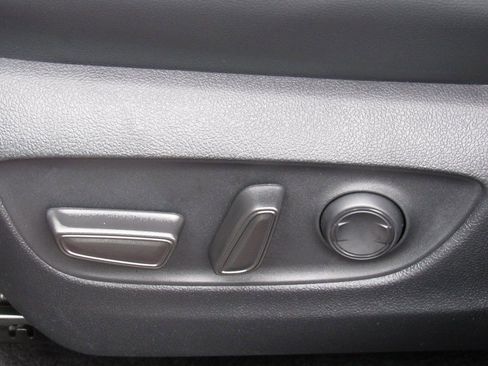 New 2026 Toyota Highlander XSE AWD/4WD image 12