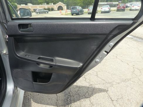 Used 2015 Mitsubishi Lancer ES FWD image 13