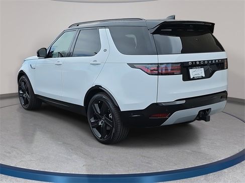 New 2026 Land Rover Discovery Limited Edition image 7