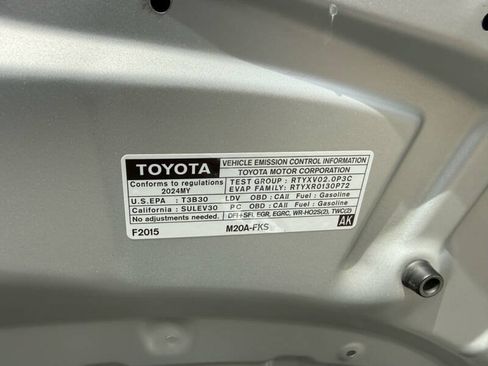 Used 2024 Toyota Corolla LE FWD image 22