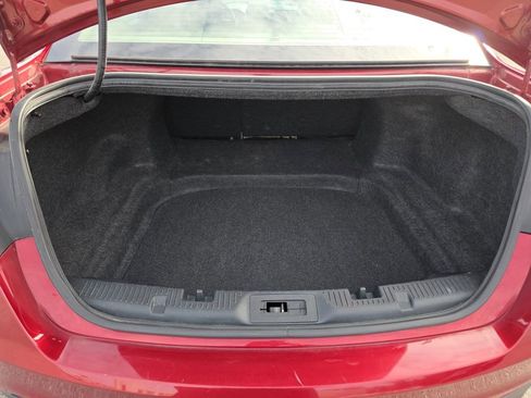 Used 2017 Ford Taurus SEL w/ Equipment Group 201A image 16