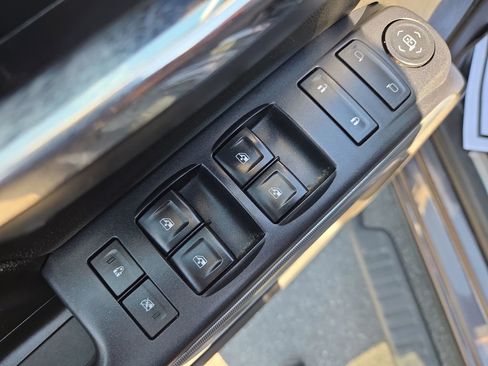 Used 2016 Chevrolet Silverado 1500 LT w/ All Star Edition AWD/4WD image 12