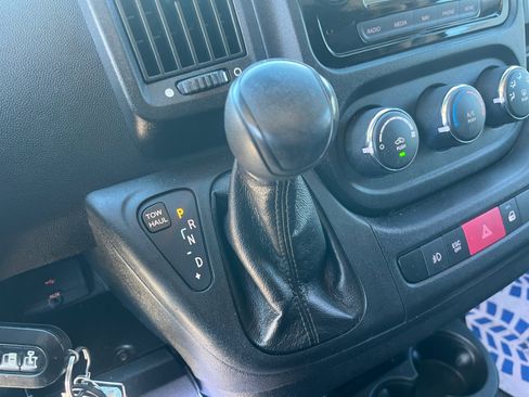 Used 2014 RAM ProMaster 2500 w/ Interior Convenience Group image 29