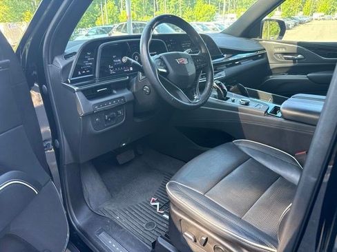 Used 2023 Cadillac Escalade Sport w/ Touring Package AWD/4WD image 8