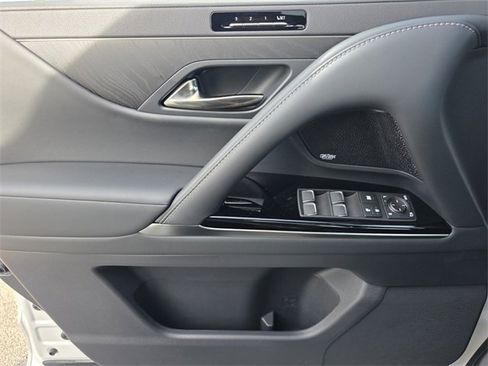 New 2026 Lexus LX 600 4WD w/ Luxury Package image 26
