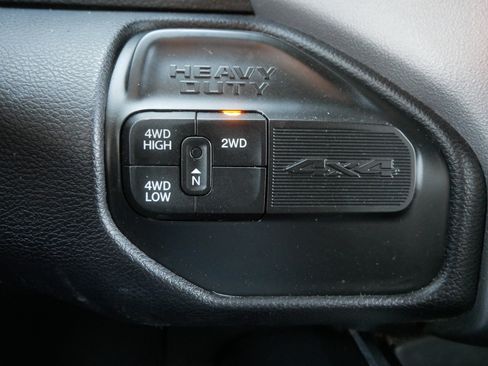 Certified 2022 RAM 3500 Laramie image 29