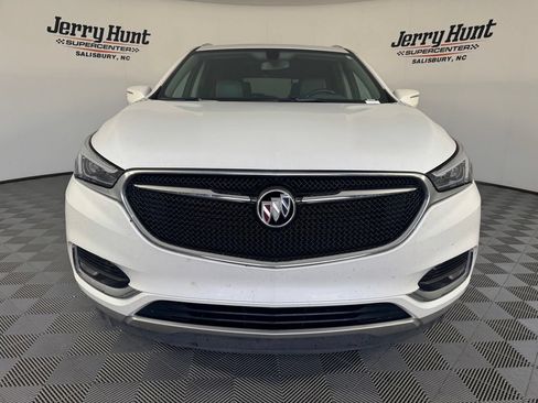 Used 2019 Buick Enclave Essence w/ LPO, Luxury Package FWD image 5