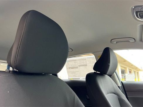 New 2026 Hyundai Kona SE image 17