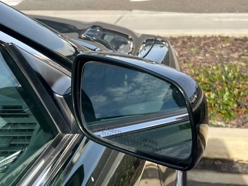 Used 2011 Toyota Camry LE image 13