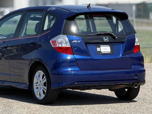 Used 2011 Honda Fit Sport image 16