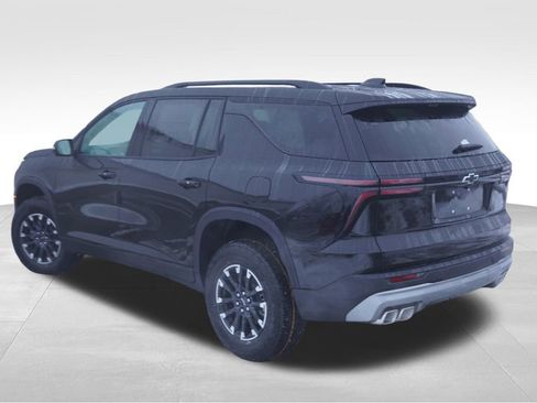 New 2026 Chevrolet Traverse Z71 w/ Driver Confidence Package image 7