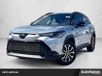 Used 2025 Toyota Corolla Cross AWD Hybrid video 1