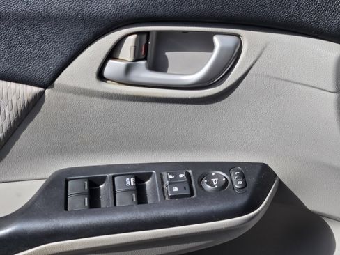 Used 2015 Honda Civic LX image 10