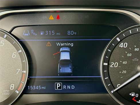 Certified 2022 Nissan Frontier SV image 33