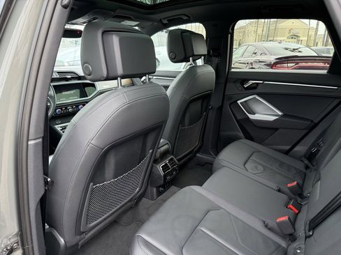 Used 2022 Audi Q3 2.0T Premium Plus w/ Premium Plus Package image 26