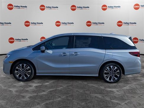 New 2026 Honda Odyssey Elite image 8