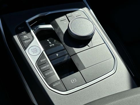 Certified 2025 BMW 230i Coupe image 26