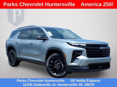 New 2026 Chevrolet Traverse LT w/ Midnight/Sport Edition FWD image 1