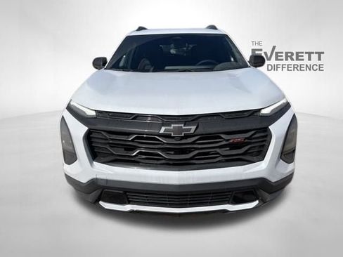 New 2026 Chevrolet Equinox RS w/ Convenience Package III FWD image 2