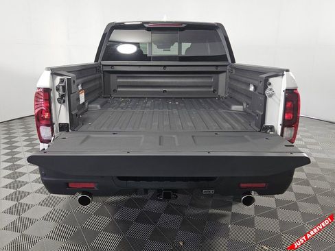 New 2026 Honda Ridgeline Black Edition image 12