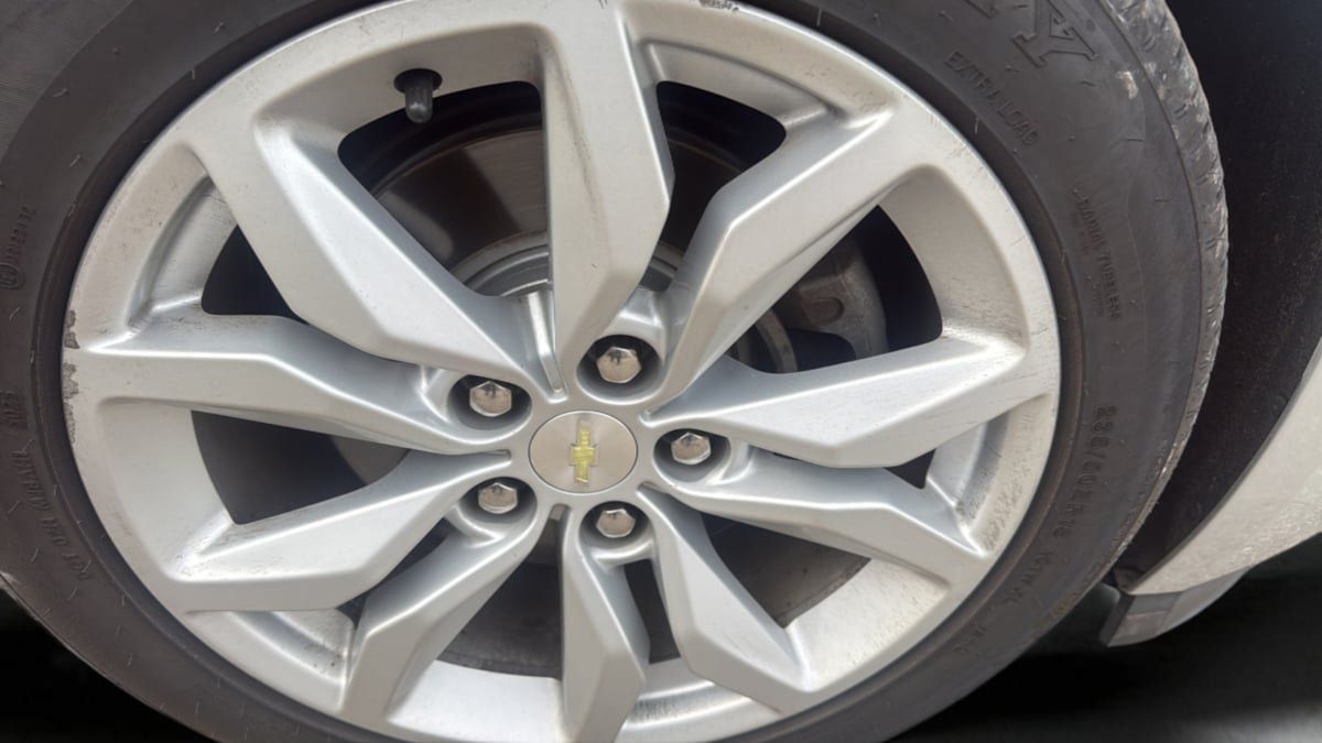Used 2016 Chevrolet Impala LT FWD image 17