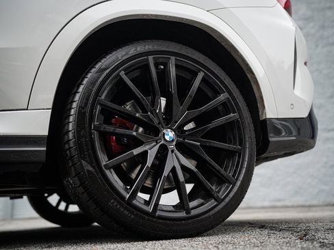 Used 2023 BMW X6 M50i w/ Parking Assistance Package image 19