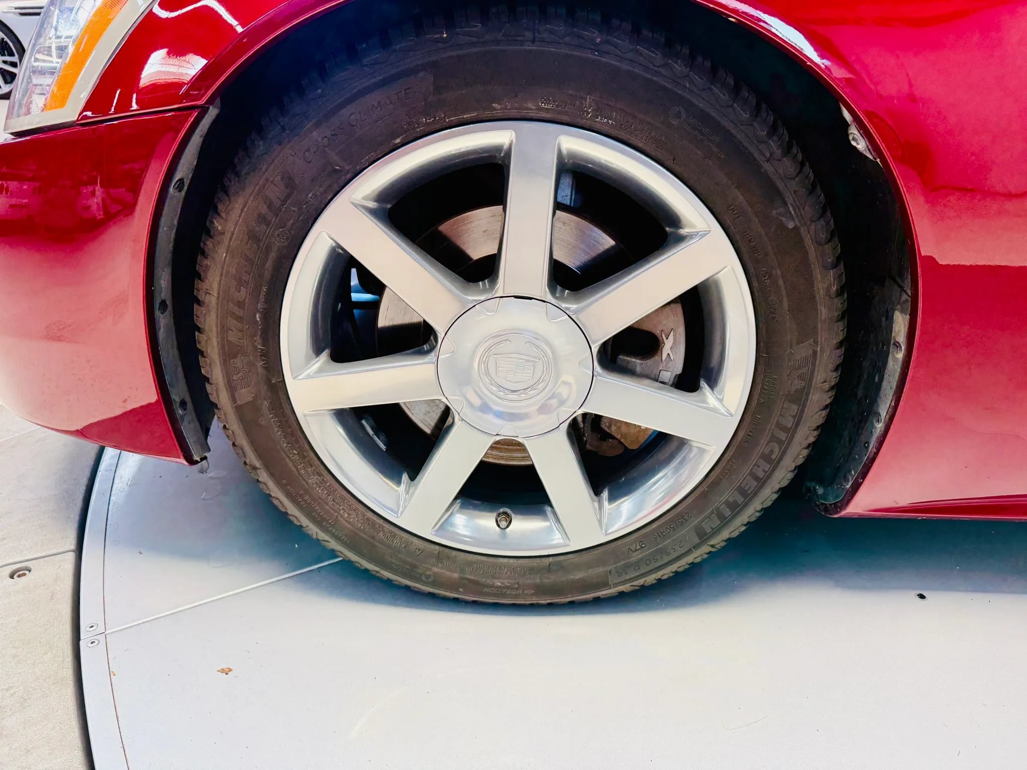 Used 2006 Cadillac XLR RWD image 37