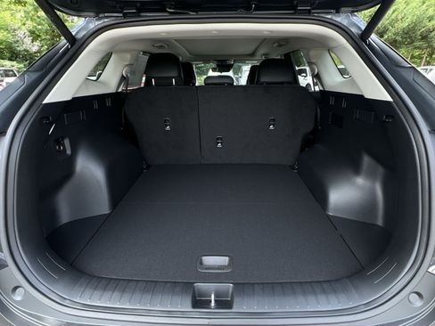 New 2026 Kia Sportage EX w/ EX Panorama Roof Package FWD image 35