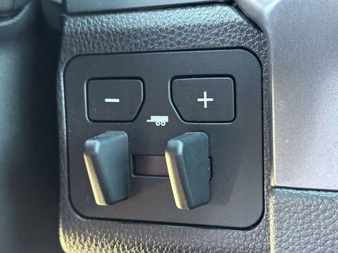 Certified 2025 Toyota Tacoma TRD Off-Road w/ TRD Off Road Upgrade Package image 28