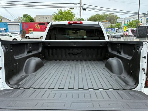 Used 2017 Chevrolet Silverado 1500 LT w/ All Star Edition AWD/4WD image 26