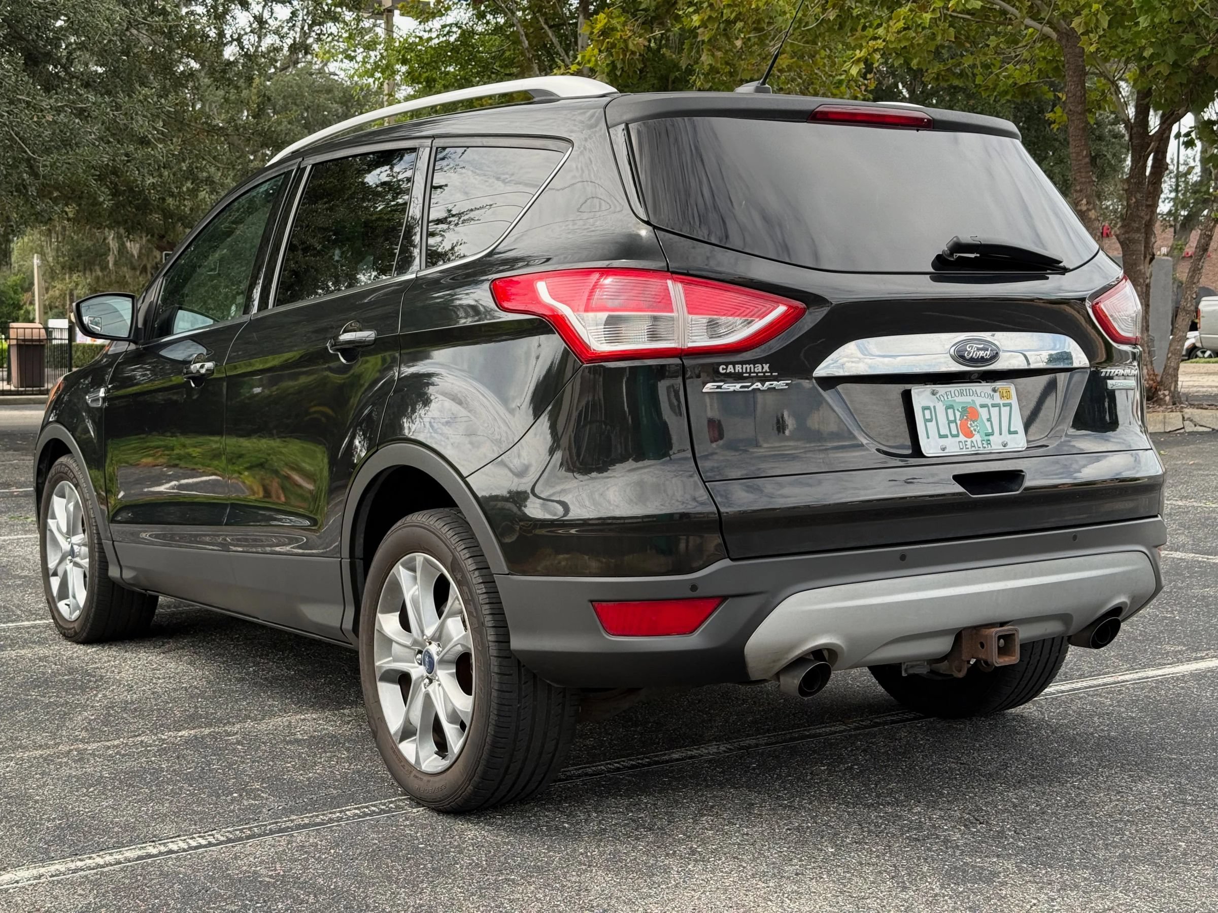 Used 2014 Ford Escape Titanium w/ Equipment Group 401A FWD image 7